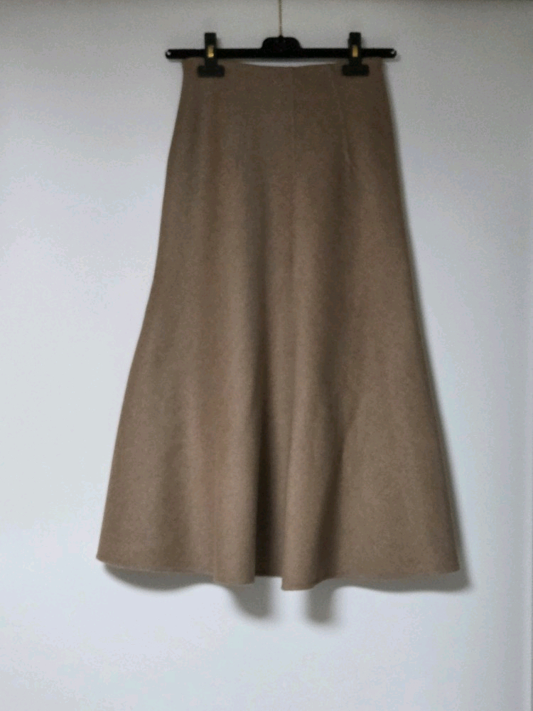 정가 69만 5천원! 랑방컬렉션 LANVIN COLLECTION 21 플레어 헴 스커트 (44) 무료 배송--6