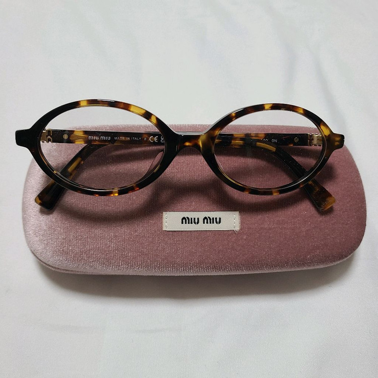 미우미우 리가드 선글라스 블루 렌즈 허니 톨토이즈쉘 아세테이트 얼터너티브 핏 이미지