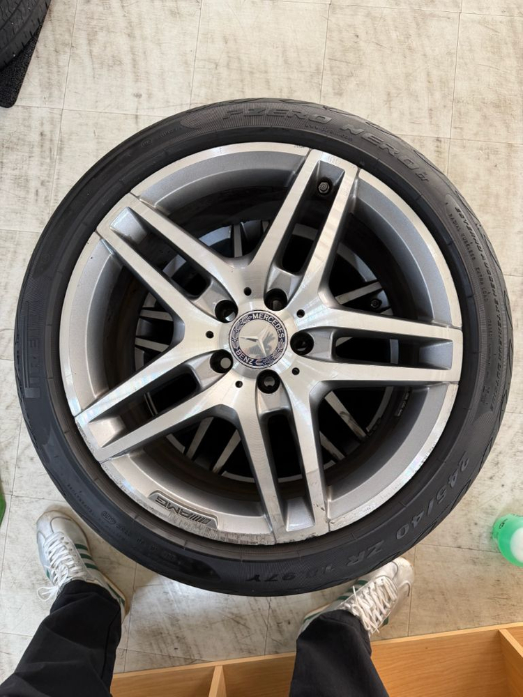 18인치 amg 휠 세트 4개 벤츠 w212 팝니다--2