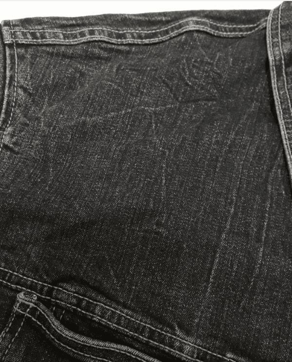 TNGT/티엔지티 세미오버핏 데님 트러커 자켓 워시드 블랙 L(100) 사이즈 (새상품)--4