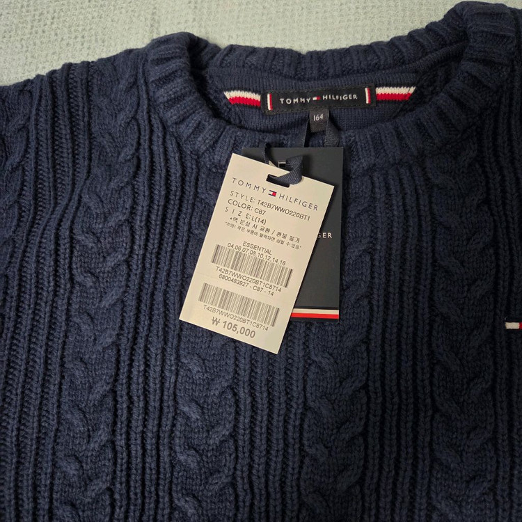 [새상품] 타미힐피거 케이블 니트 스웨터--1