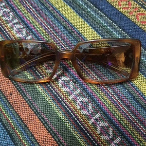 샤넬 정품 선글라스 샤넬 스퀘어 선글라스 다크 토터스