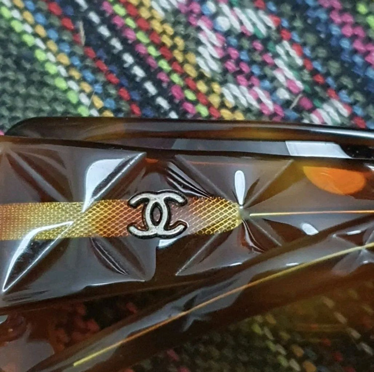 샤넬 정품 선글라스 샤넬 스퀘어 선글라스 다크 토터스--2