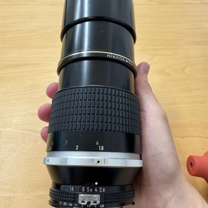 니콘 mf 180mm f2.8 ED 수동렌즈 이미지