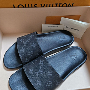 [8SIZE] 루이비통 이클립스 모노그램 슬리퍼 이미지