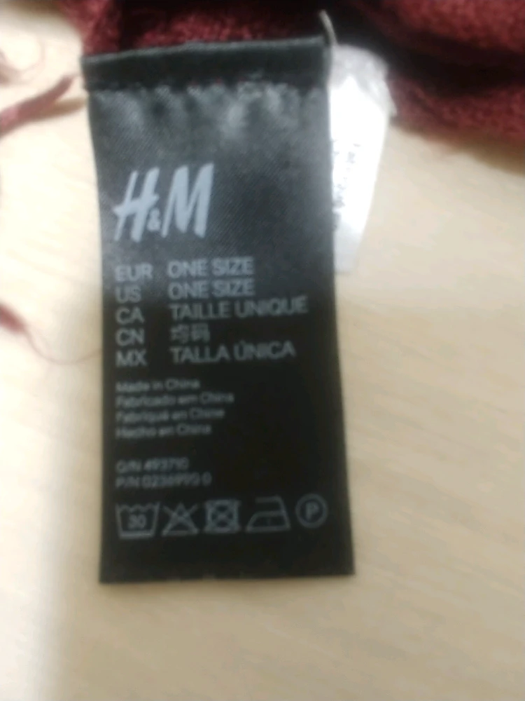 h&m머플러목도리넥워머숄스카프버버리폴로나이키뉴발란스아디다스 이미지