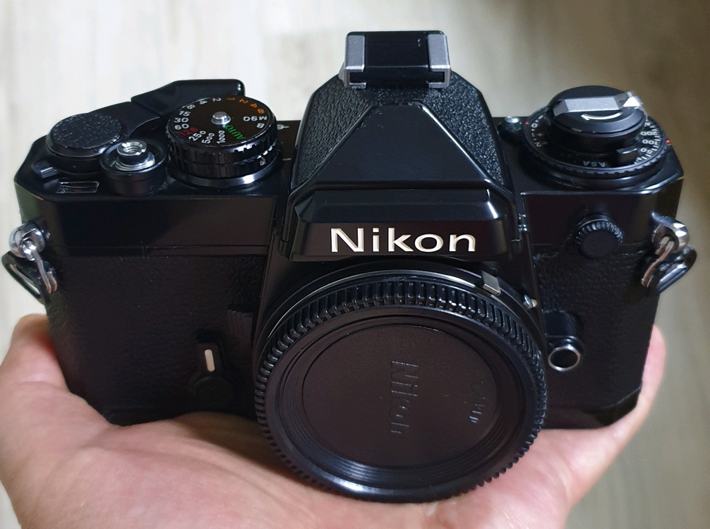 빈티지 니콘 FE바디 블랙. 디지털액자. PE-5650세트--3