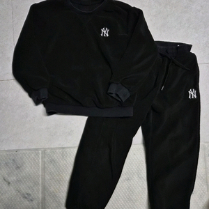 mlb 130 폴라플리스맨투맨세트