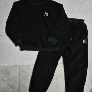 mlb 130 폴라플리스맨투맨세트