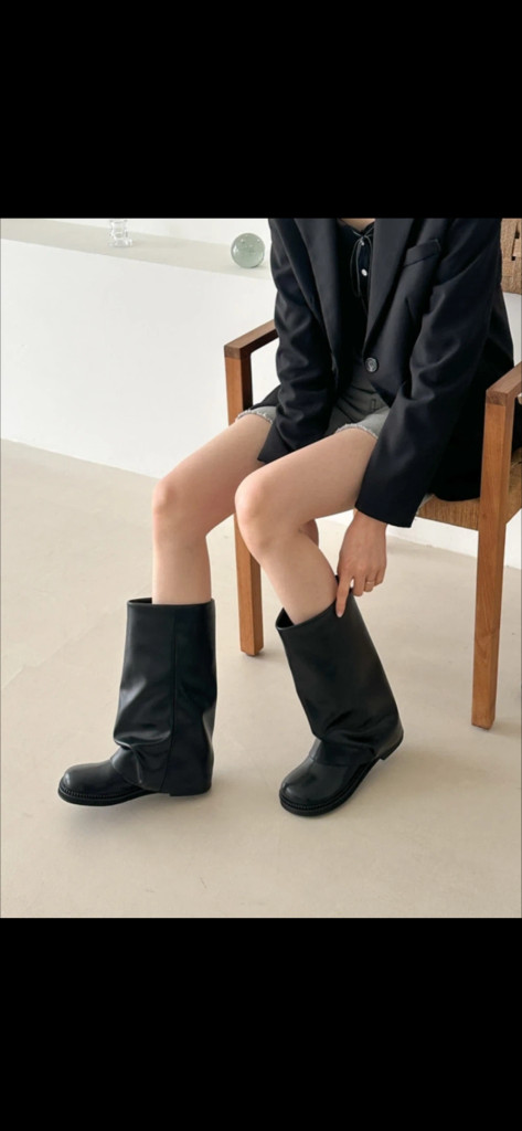 <새상품>(235) 둥근코 와이드 워머 미들 롱부츠 (2.5cm)--2