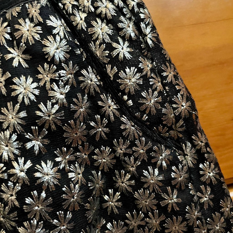 쥬시꾸뛰르 여아 쟈가드 골드 자수 플레어 스커트 새제품--2