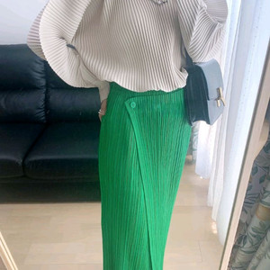 플리츠플리즈 랩스커트