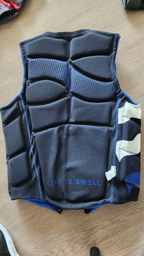 배럴 웨이크베스트 XL, XS 2종 모두 구매시 10만원 각7,6만원--5