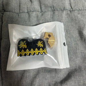 스마일브릭 사자골드바딩 및 투구 포함