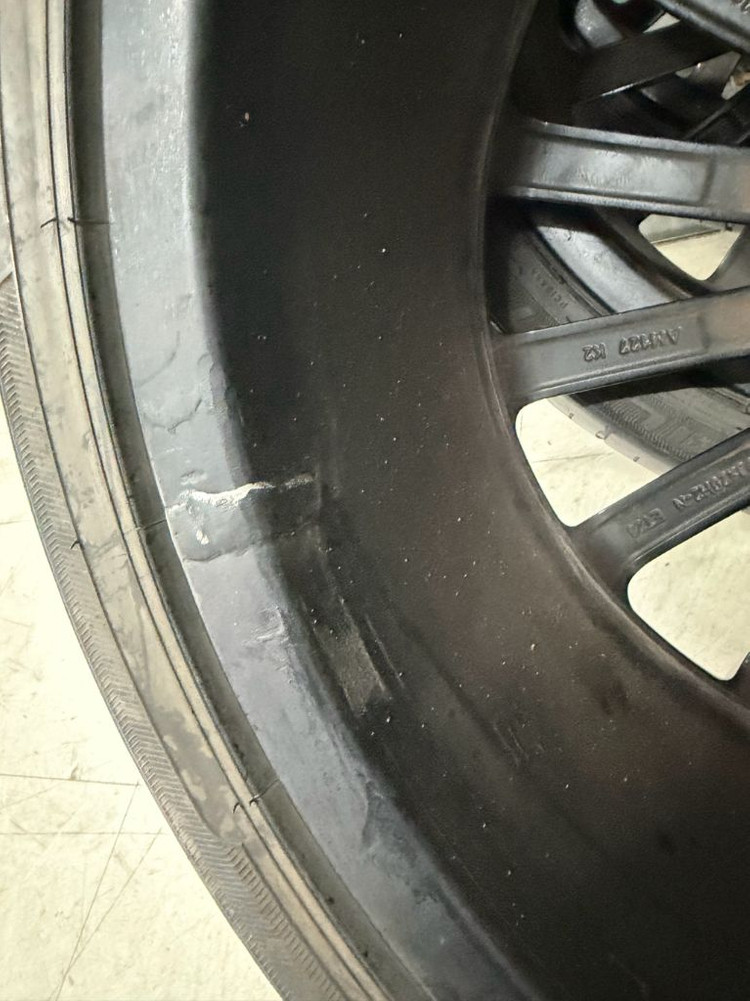 C257 cls 20인치 벤츠 마차 휠 4개 80만원 팝니다--7