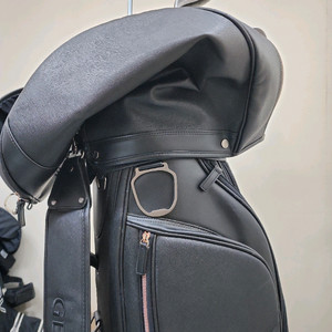 40만 테일러메이드 스틸 아이언 등 남성용 중고골프채 풀세트