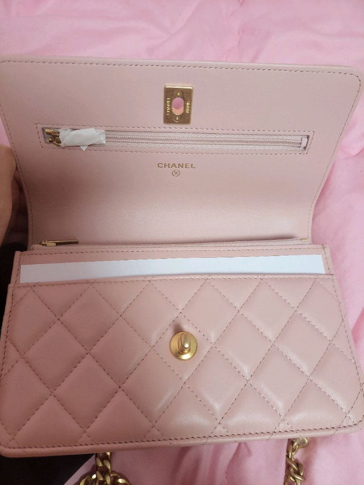 정품)급처미사용새상품!샤넬 핑크 까멜리아 골든볼 WOC크로스숄더백공주가방--3