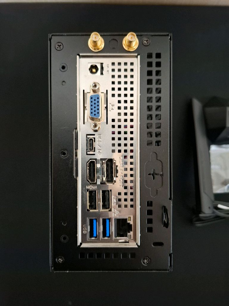 미니 컴퓨터 베어본 PC ( ASRock DeskMini B660 에즈윈 )--2