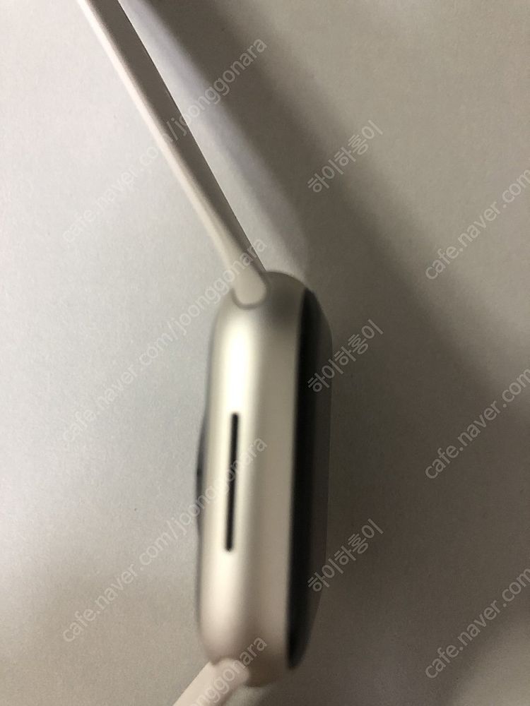 애플워치7 gps 셀룰러 모델 41mm 스타라이트 판매--1