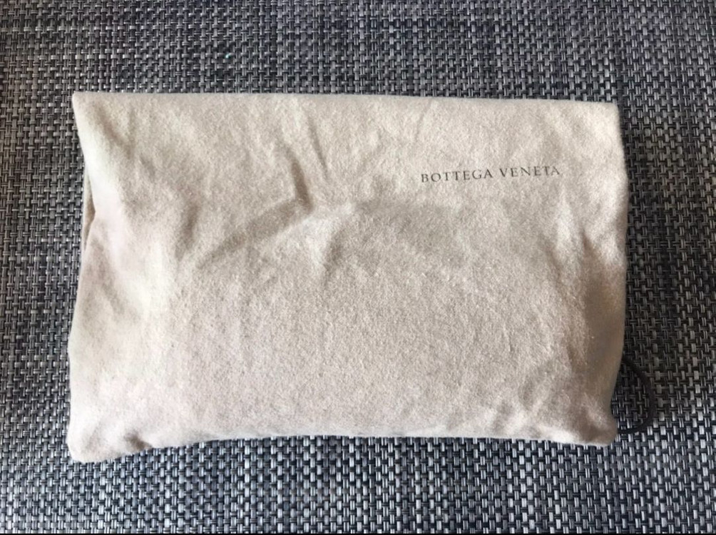 보테가베네타 놋 클러치백--4