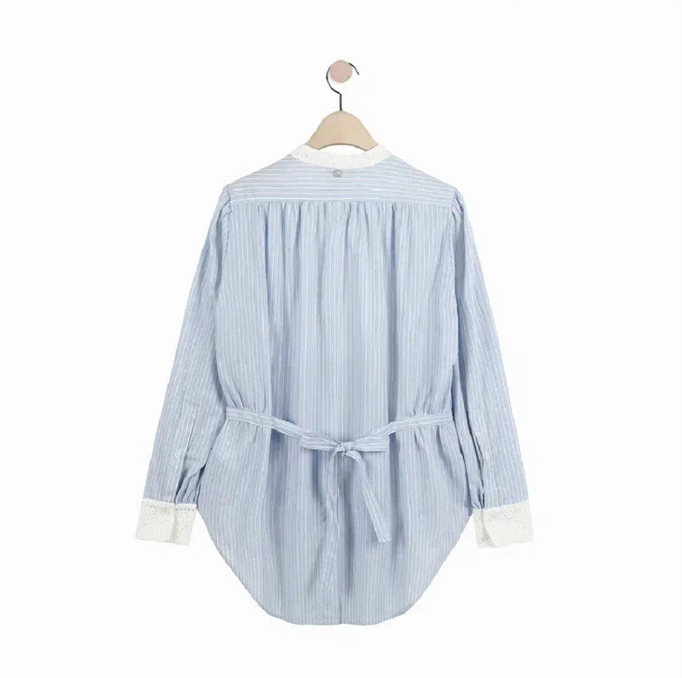 써스데이아일랜드 블라우스 셔츠 블루 하늘색 단가라 스트라이프 셔츠 레이스 셔츠 리본 에이블리 무신사 이미지