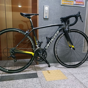 스페셜라이즈드 타막 스포츠 무하자급 풀카본 로드 자전거
