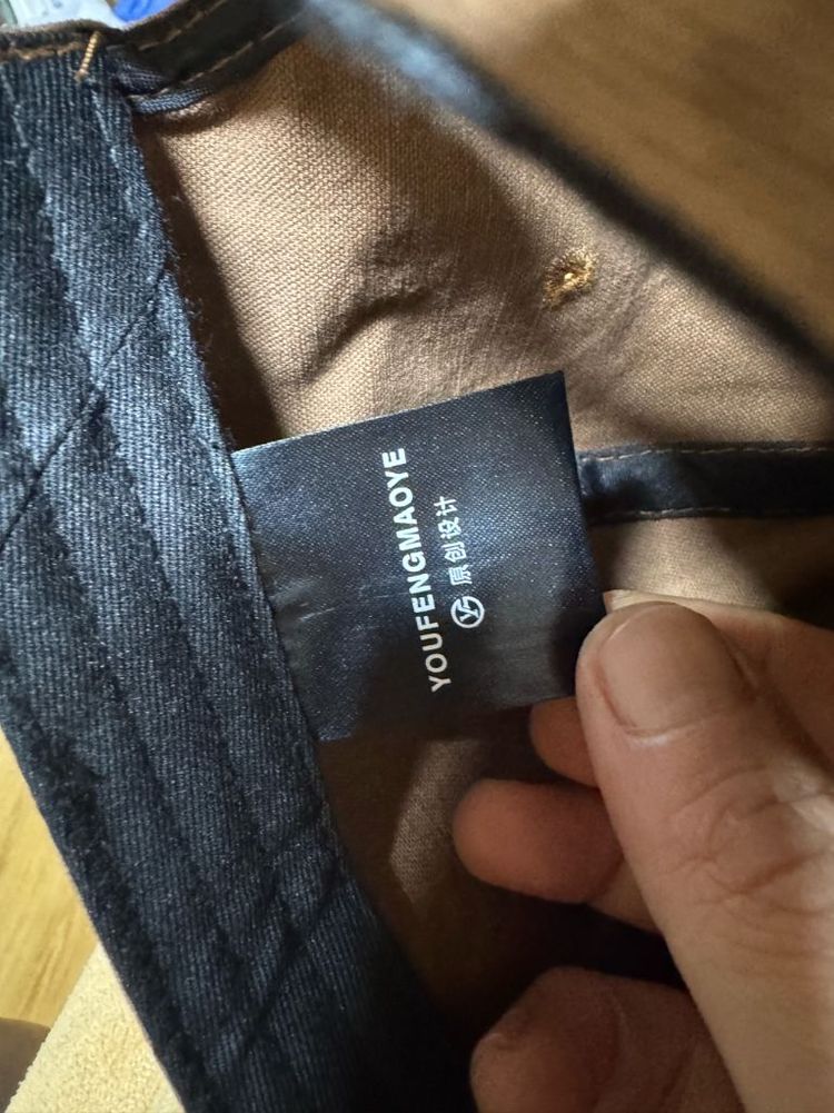 발렌시아가 빈티지볼캡--5