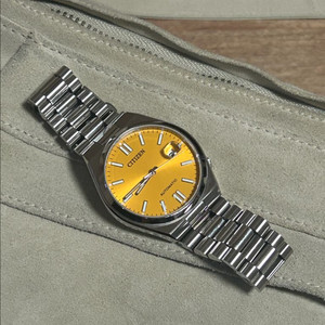 시티즌 츠요사 옐로우