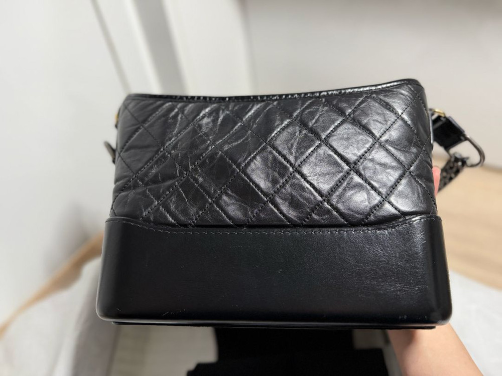 샤넬 가브리엘 호보백 미듐 사이즈 이미지