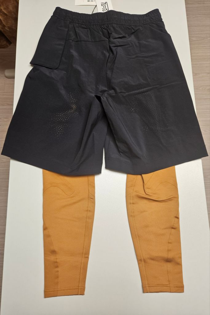 [M=85]나이키랩 에센셜 TR 하이브리드 타이즈 블랙 이미지