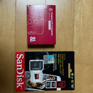 [팝니다] 라즈베리파이4B 4G + 샌디스크 익스트림 프로 32G 미개봉 새제품 10만 10세트중8세트남음