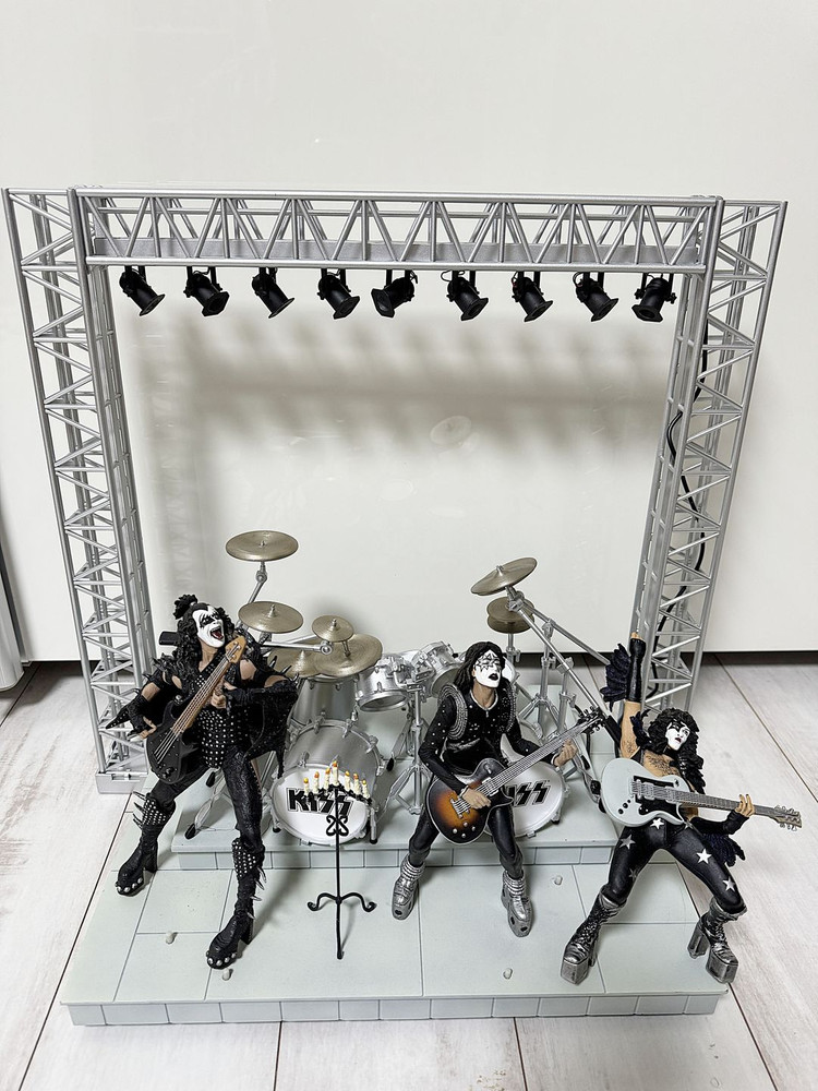 맥팔레인 McFarlane 하드 록/헤비메탈 밴드 키스 KISS 피규어 판매--0