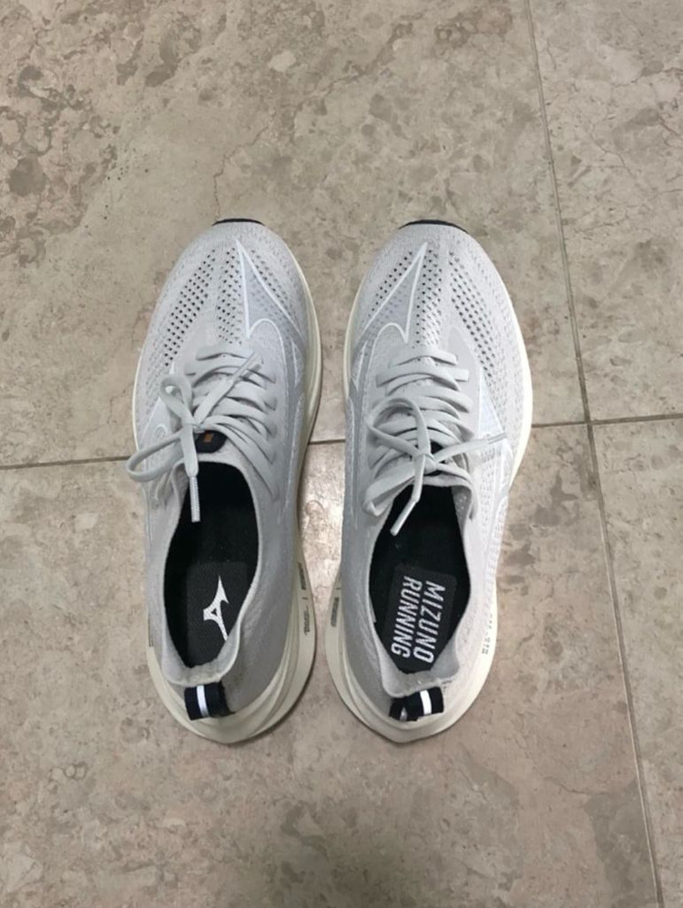 미즈노 네오젠 275mm--1