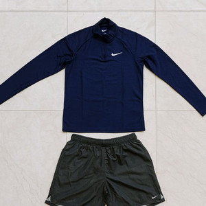 나이키 래쉬가드 상하의 세트