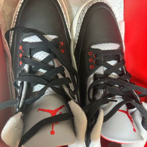 나이키 조던3 블랙시멘트 270 이미지