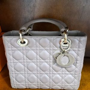 디올 레이디백 그레이 미디움