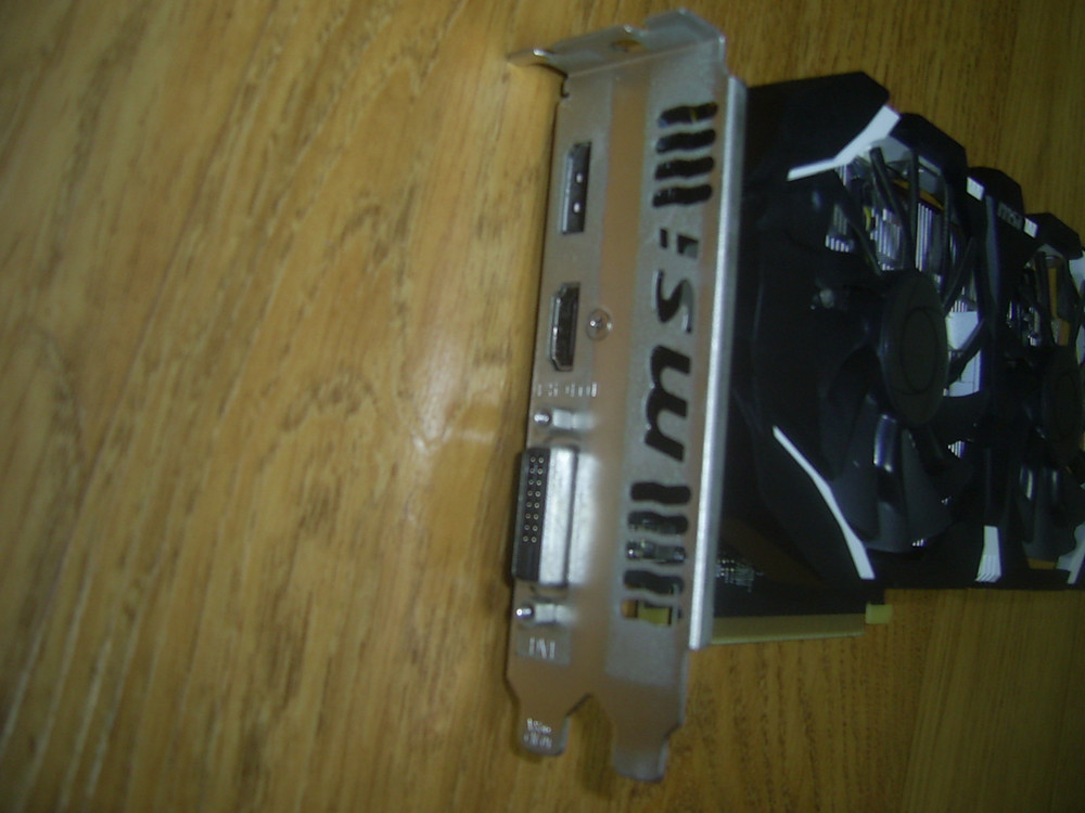 MSi GTX 1060-3G 그래픽카드--1