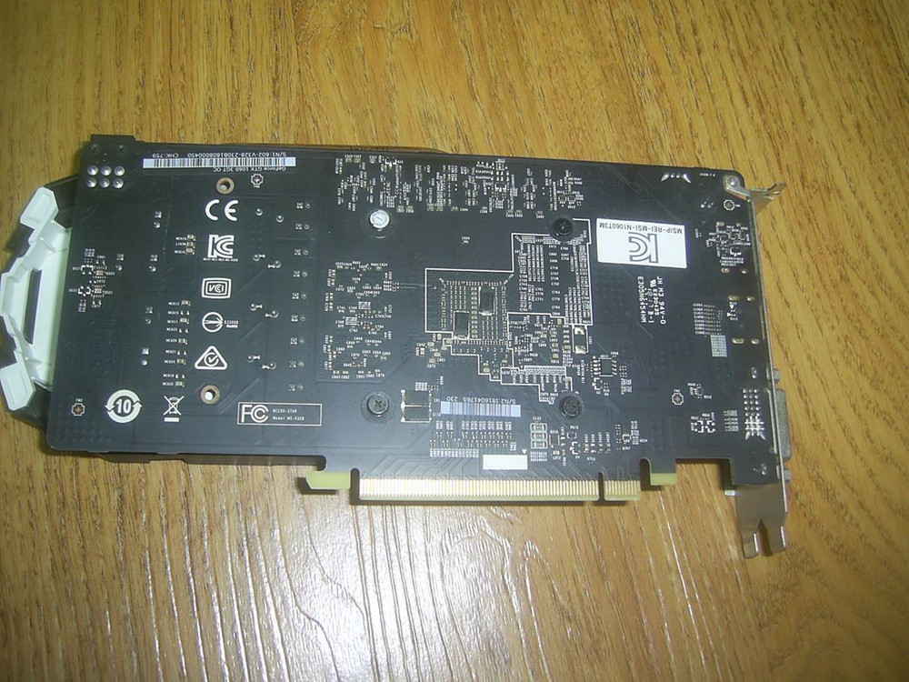 MSi GTX 1060-3G 그래픽카드--2