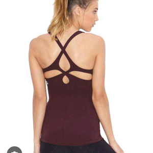 뮬라웨어 롱 브라탑 (버건디 / 2사이즈) 뒷태가 예쁜 X스트랩
