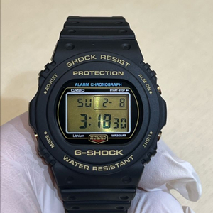 지샥 35주년 판매합니다 . DW-5735D-1BDR