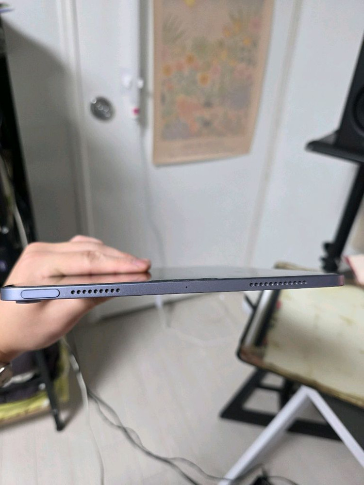 아이패드 에어 5세대 256gb 팝니다--3