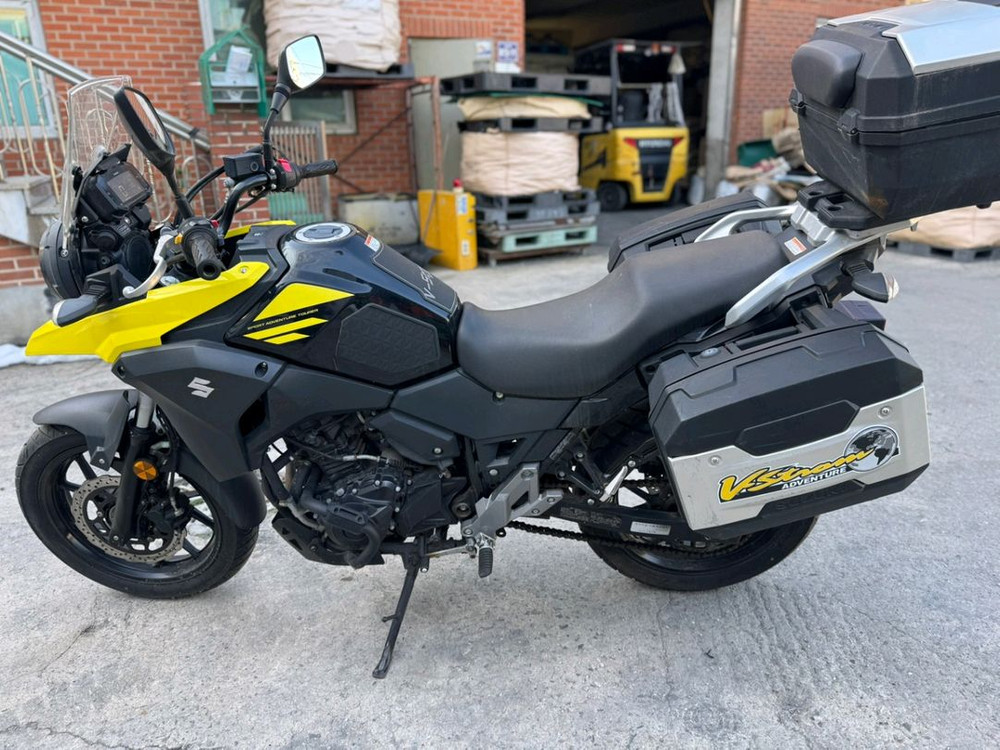 스즈키 브이스트롬250 18년식 삼박스튜닝 팝니다--5