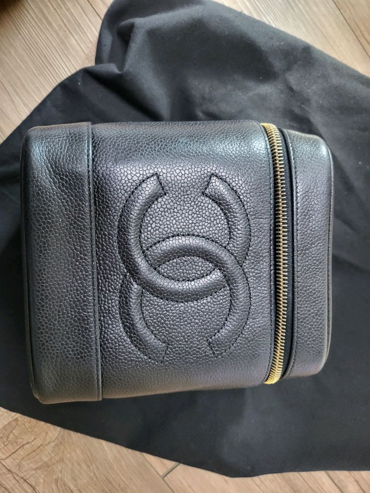 샤넬베니티백--2