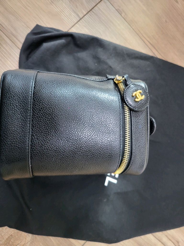 샤넬베니티백--4