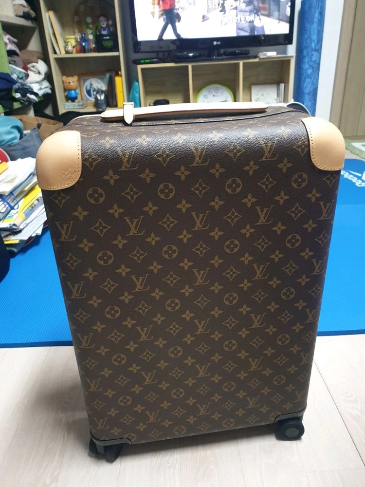 모노그램 캐리어 75 이미지