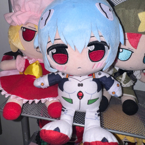 에반게리온 레이 인형