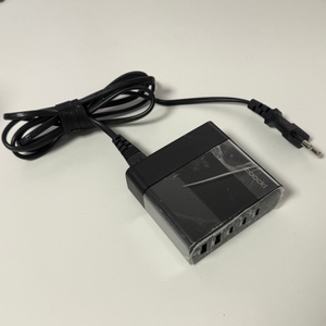 Toocki 투키 GaN 140w 5포트 USB C타입 PD3.0 초고속 멀티충전기 새상태 팝니다.