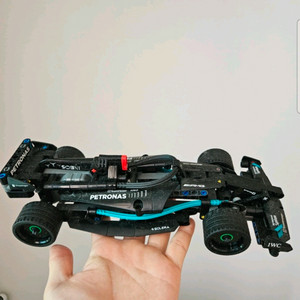 레고 메르세데스 F1 W12