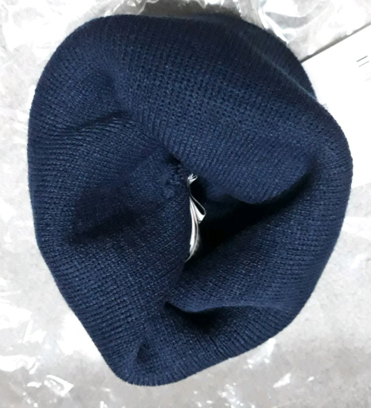 커버낫 남색 비니 새제품 8천원--6