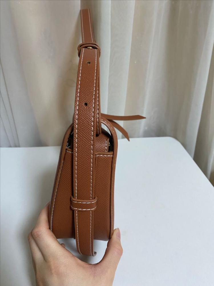 폴렌느 백 가방 카멜 브라운 크로스백 호보 화이트 스티치 소가죽 토고 통가죽 골드 로고 스트랩 타이--3